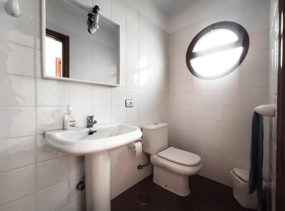 Duplex In Quiet Zone, Next To Sea, Fast Wifi Apartment El Médano Exterior foto